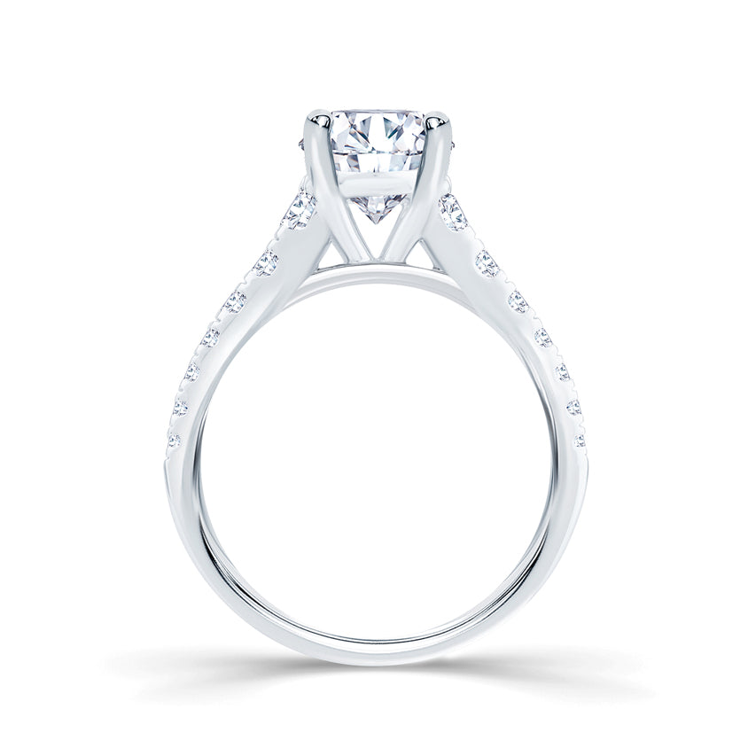 Oval Reverse Graduation Solitaire Plus Engagement Ring