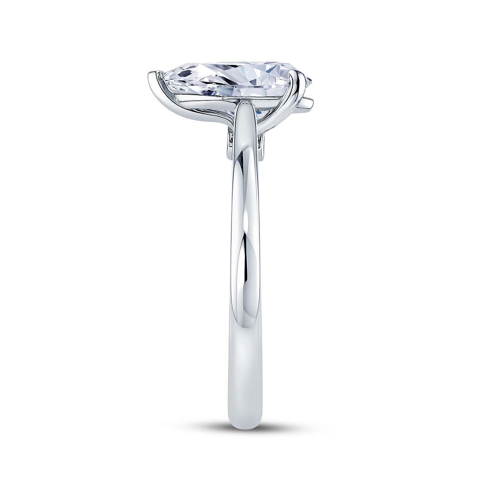 pear-new-solitaire-engagement-ring