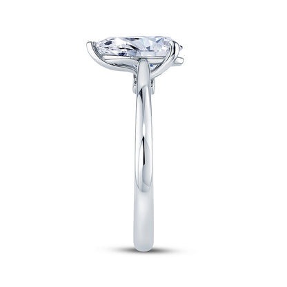 pear-new-solitaire-engagement-ring