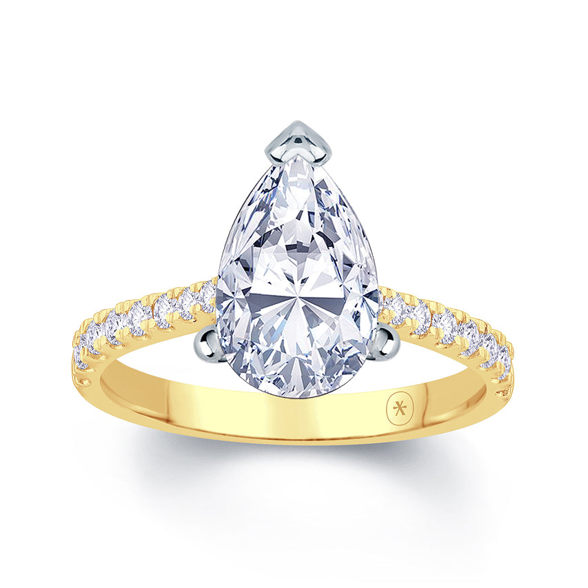18k-two-tone-pear-diamond-band