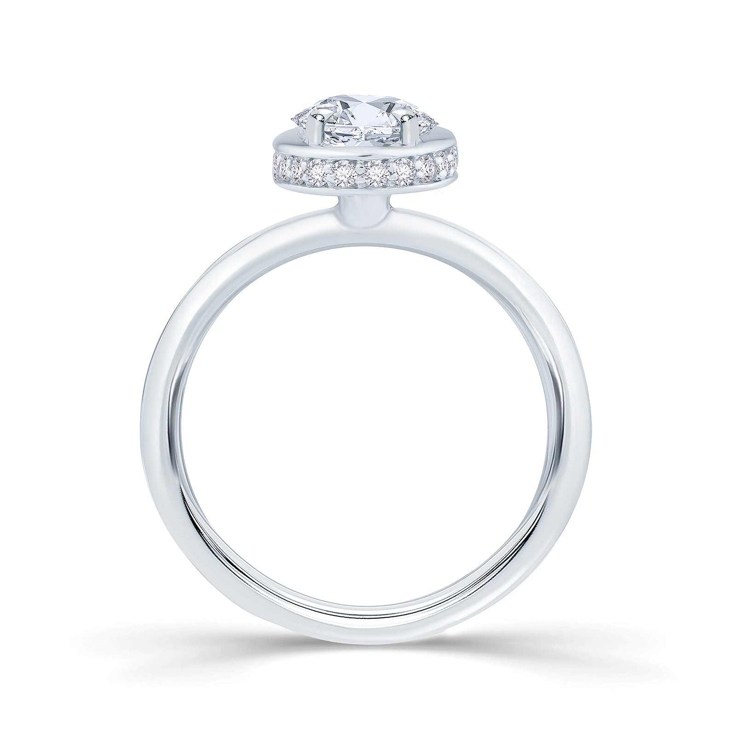 oval-bezel-halo-solitaire-engagement-ring