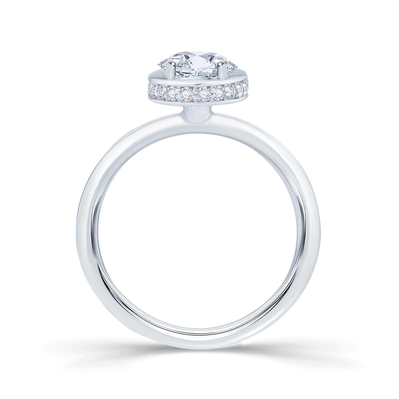 oval-bezel-halo-solitaire-engagement-ring
