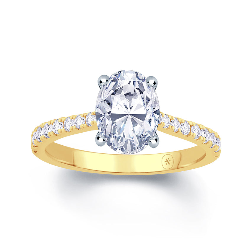 18k-two-tone-oval-diamond-band